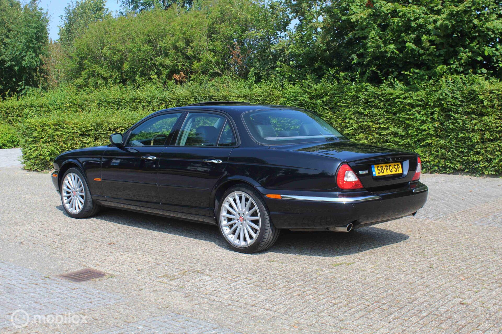 Foto van Jaguar XJ