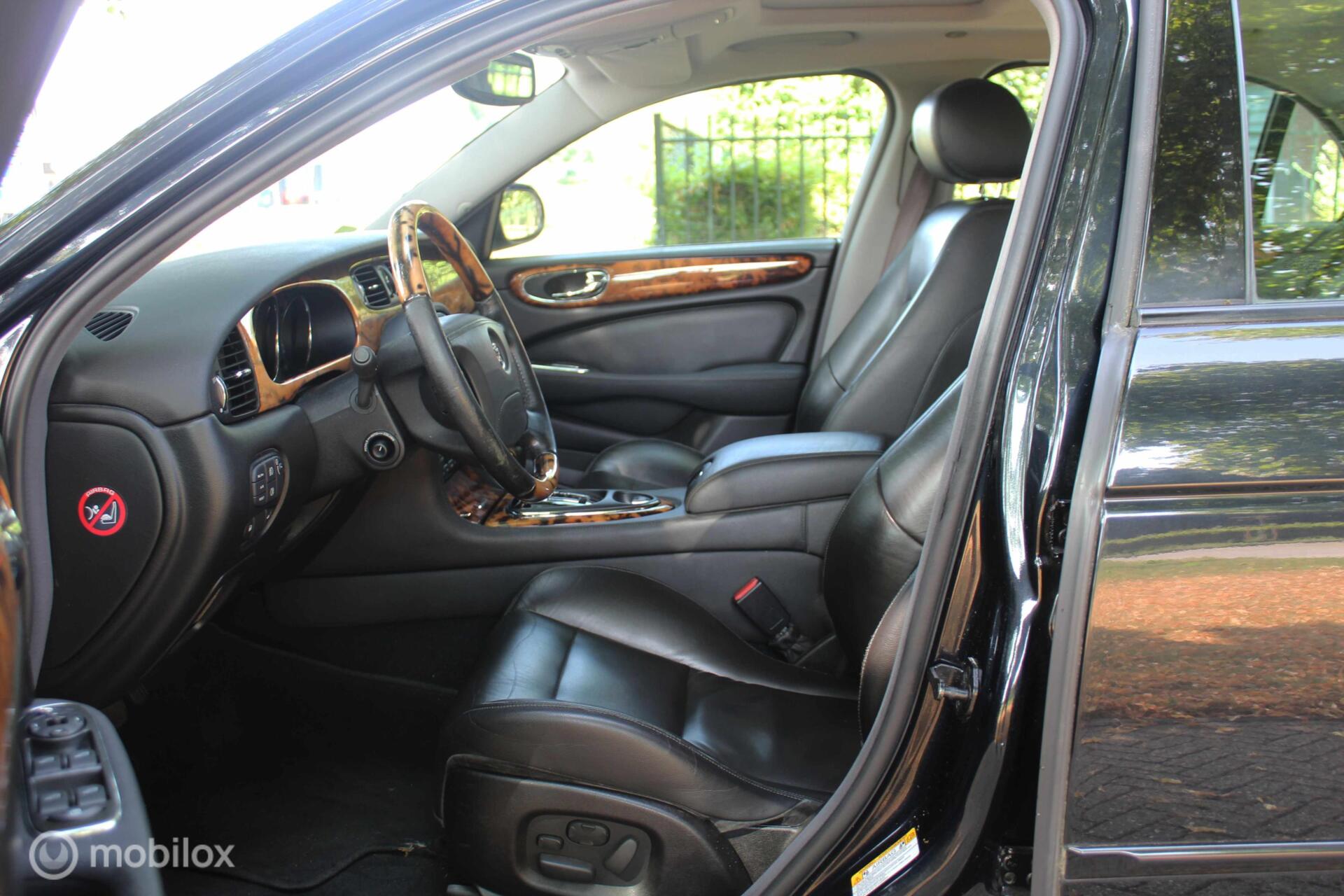 Foto van Jaguar XJ