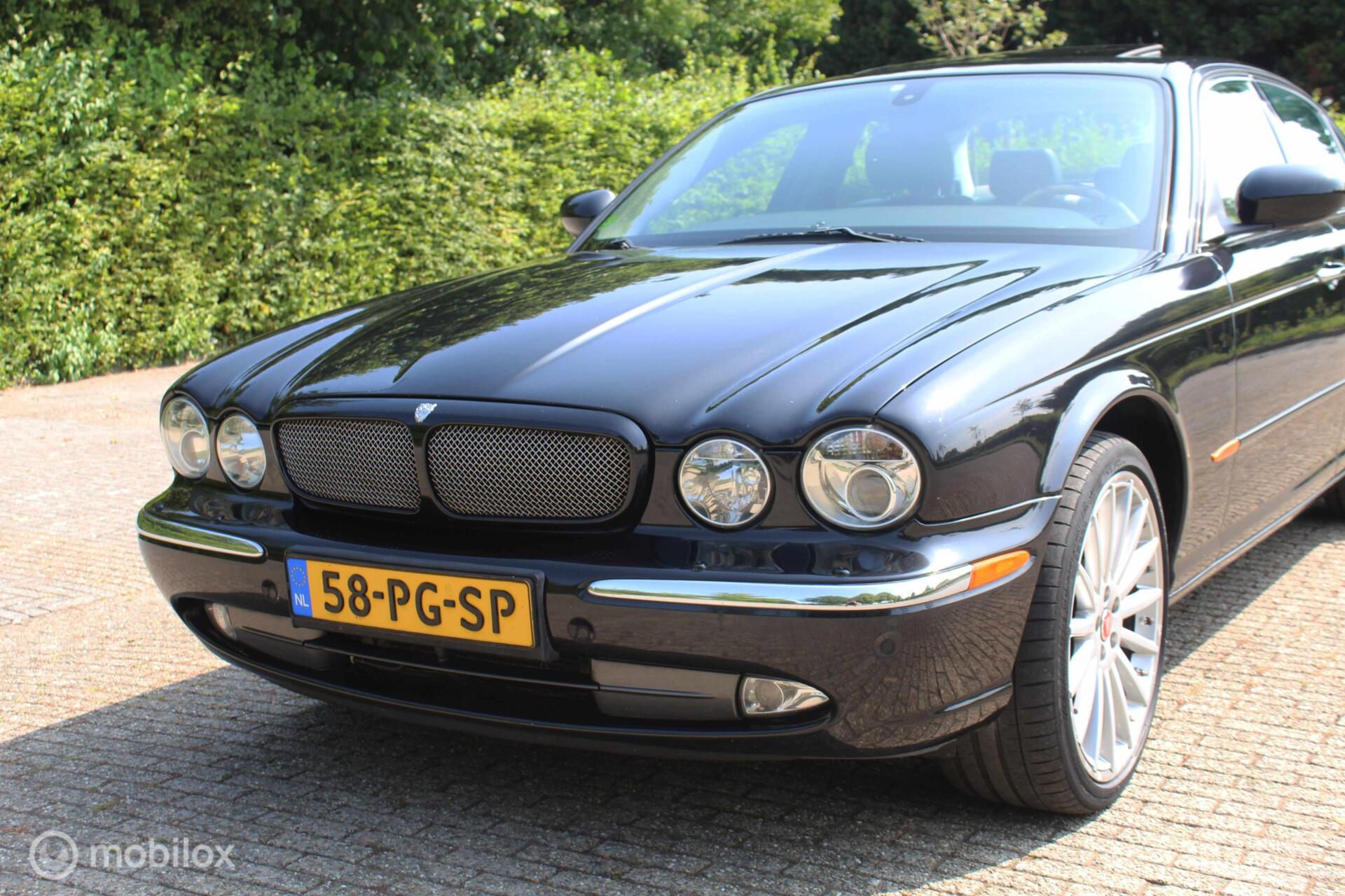 Foto van Jaguar XJ