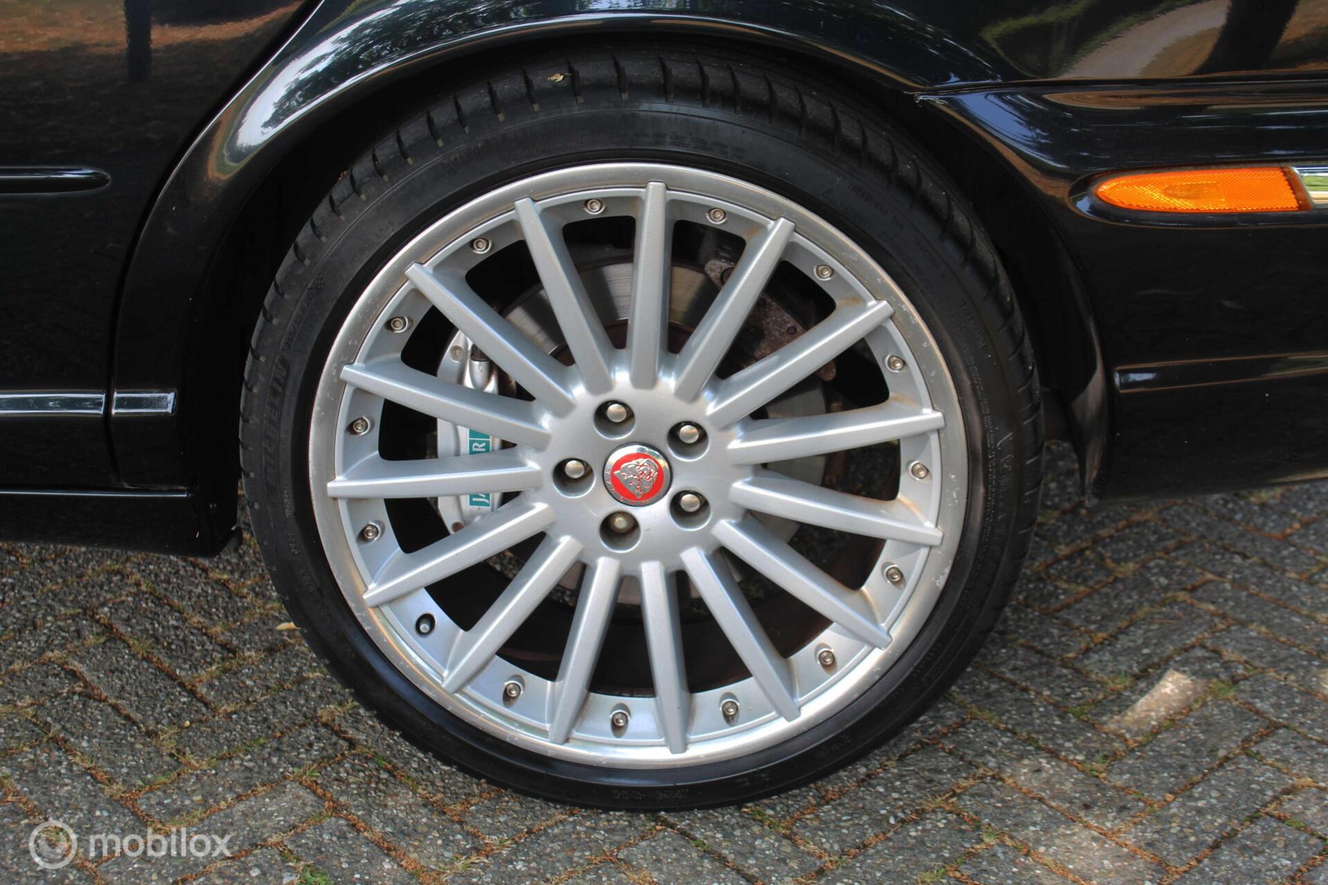 Foto van Jaguar XJ
