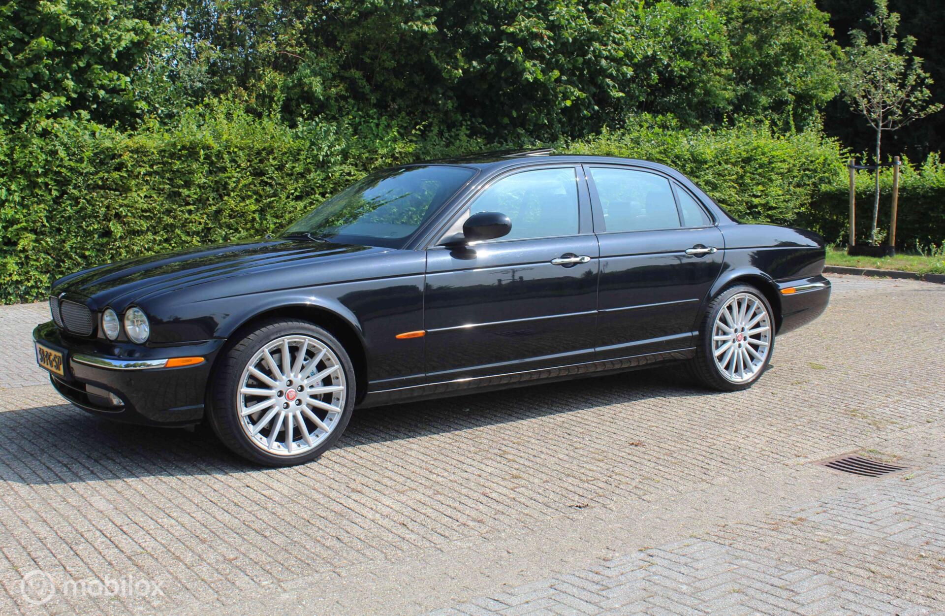 Foto van Jaguar XJ