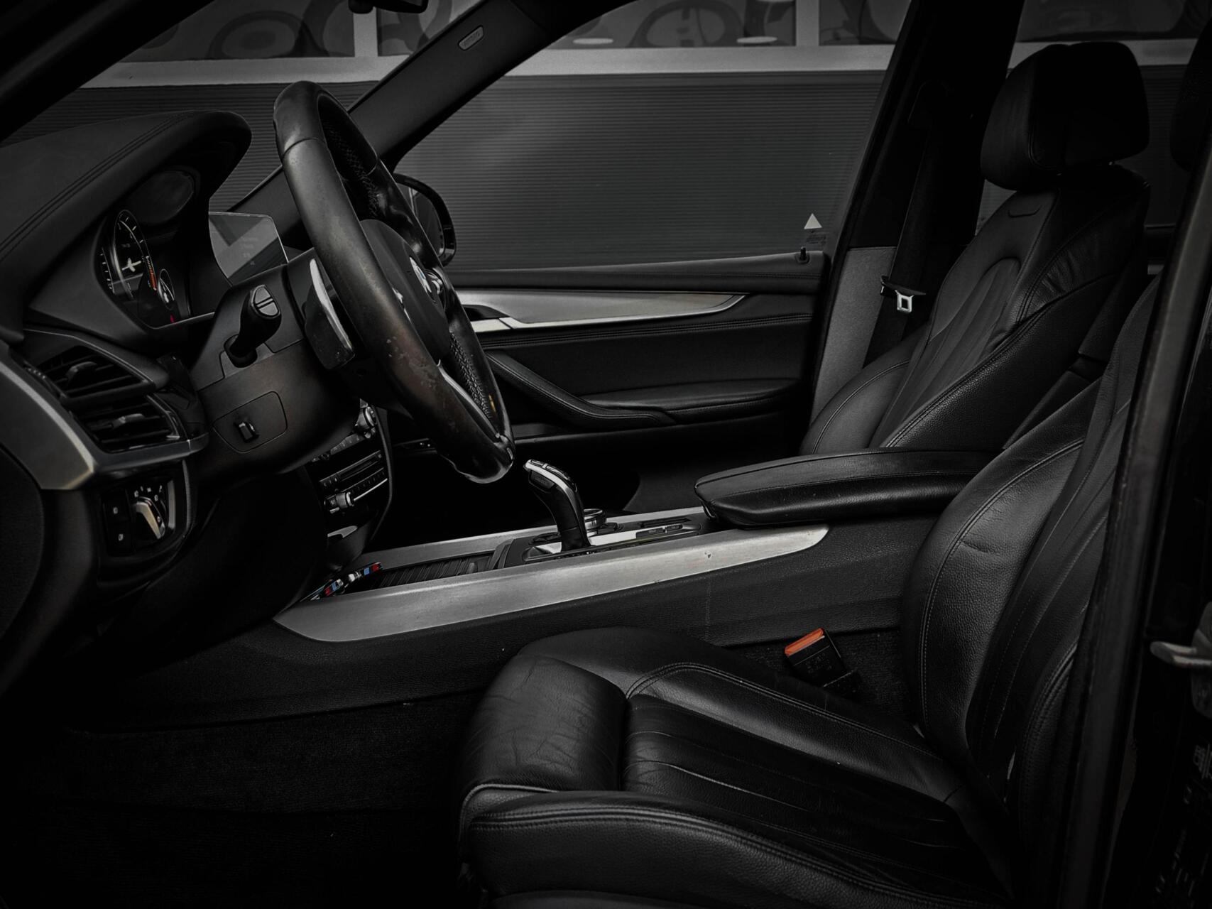 Foto van BMW X5 Xdrive40d