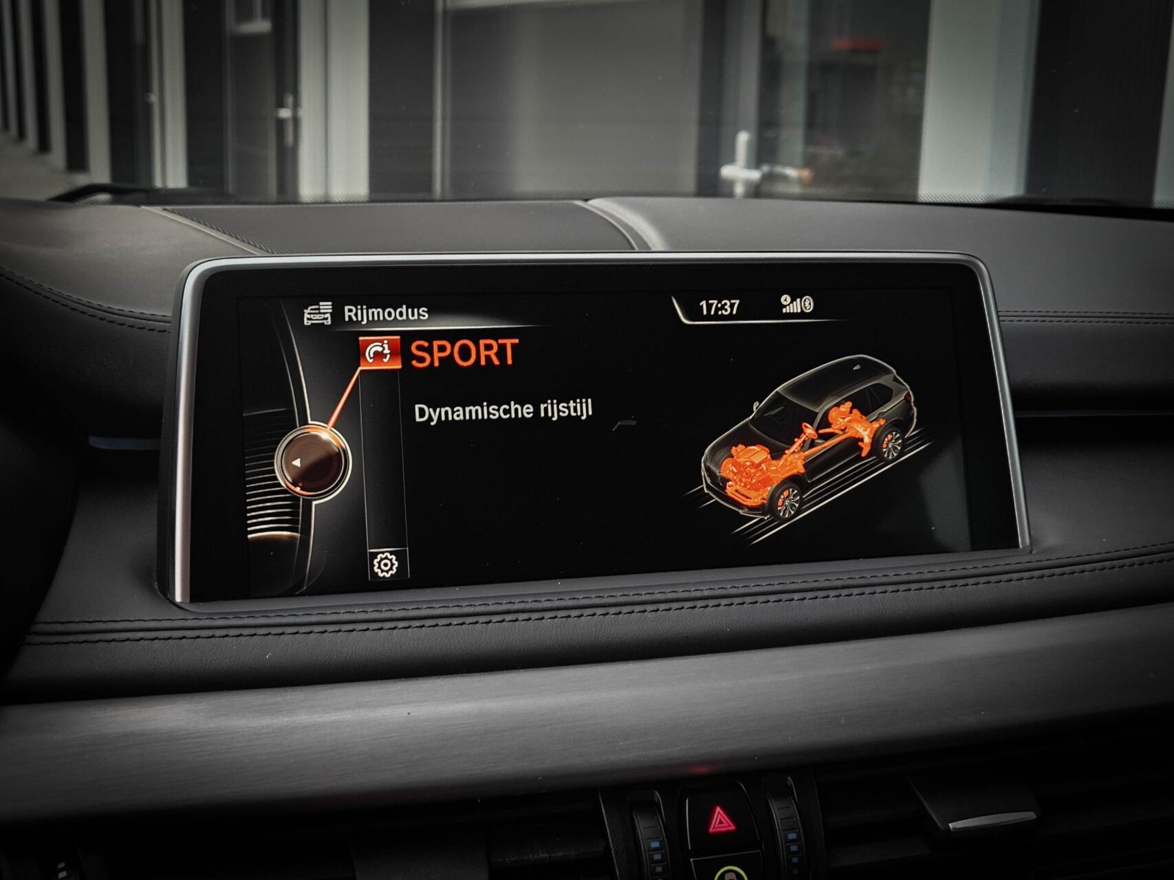 Foto van BMW X5 Xdrive40d