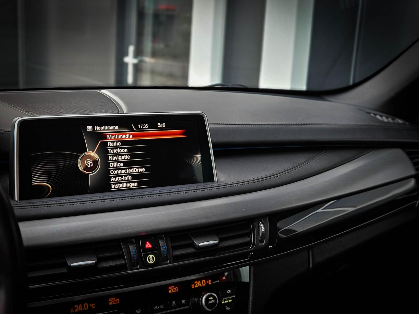 Foto van BMW X5 Xdrive40d