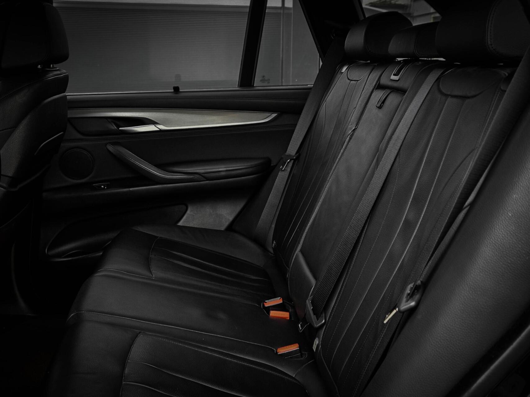 Foto van BMW X5 Xdrive40d