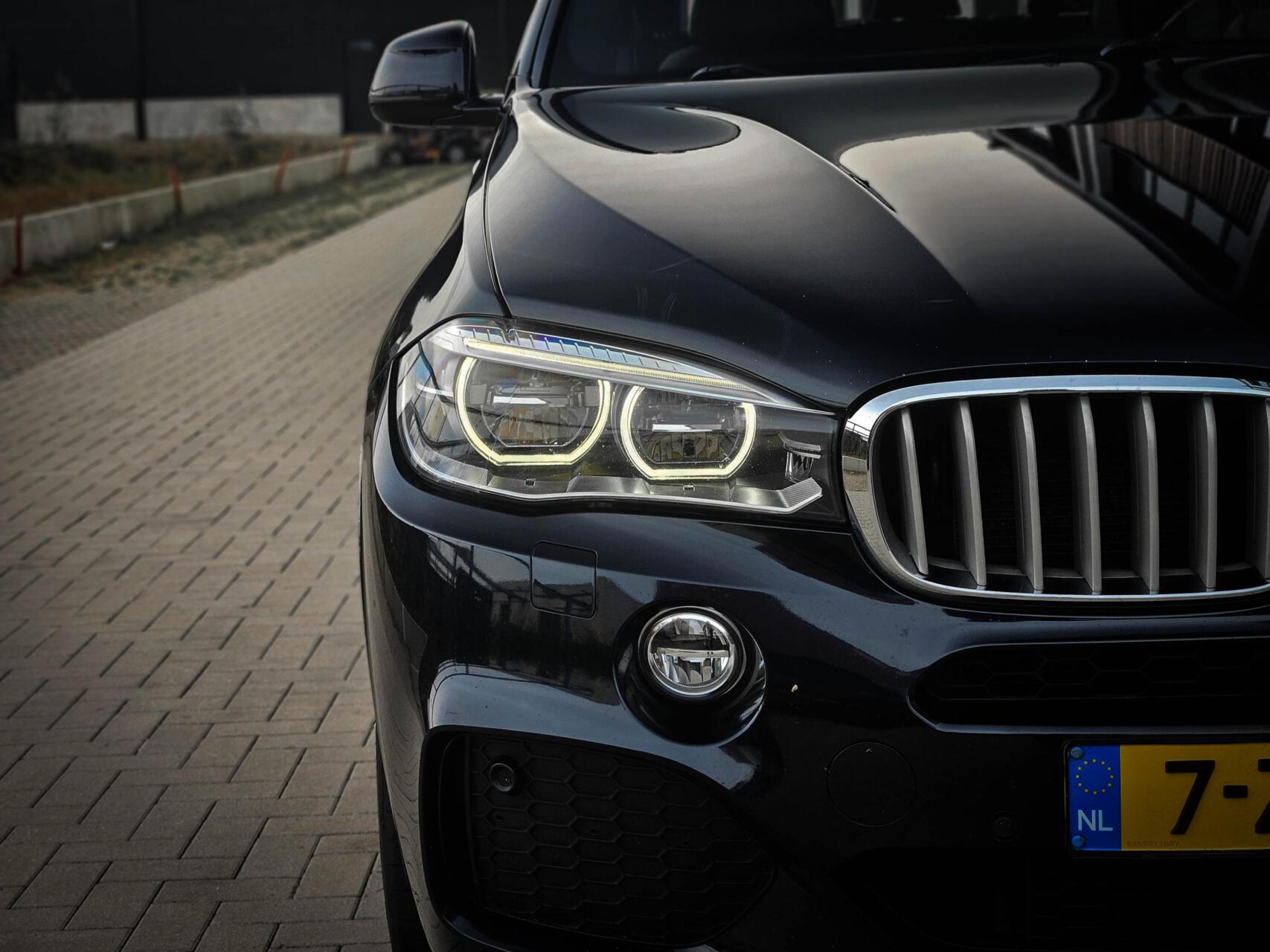 Foto van BMW X5 Xdrive40d