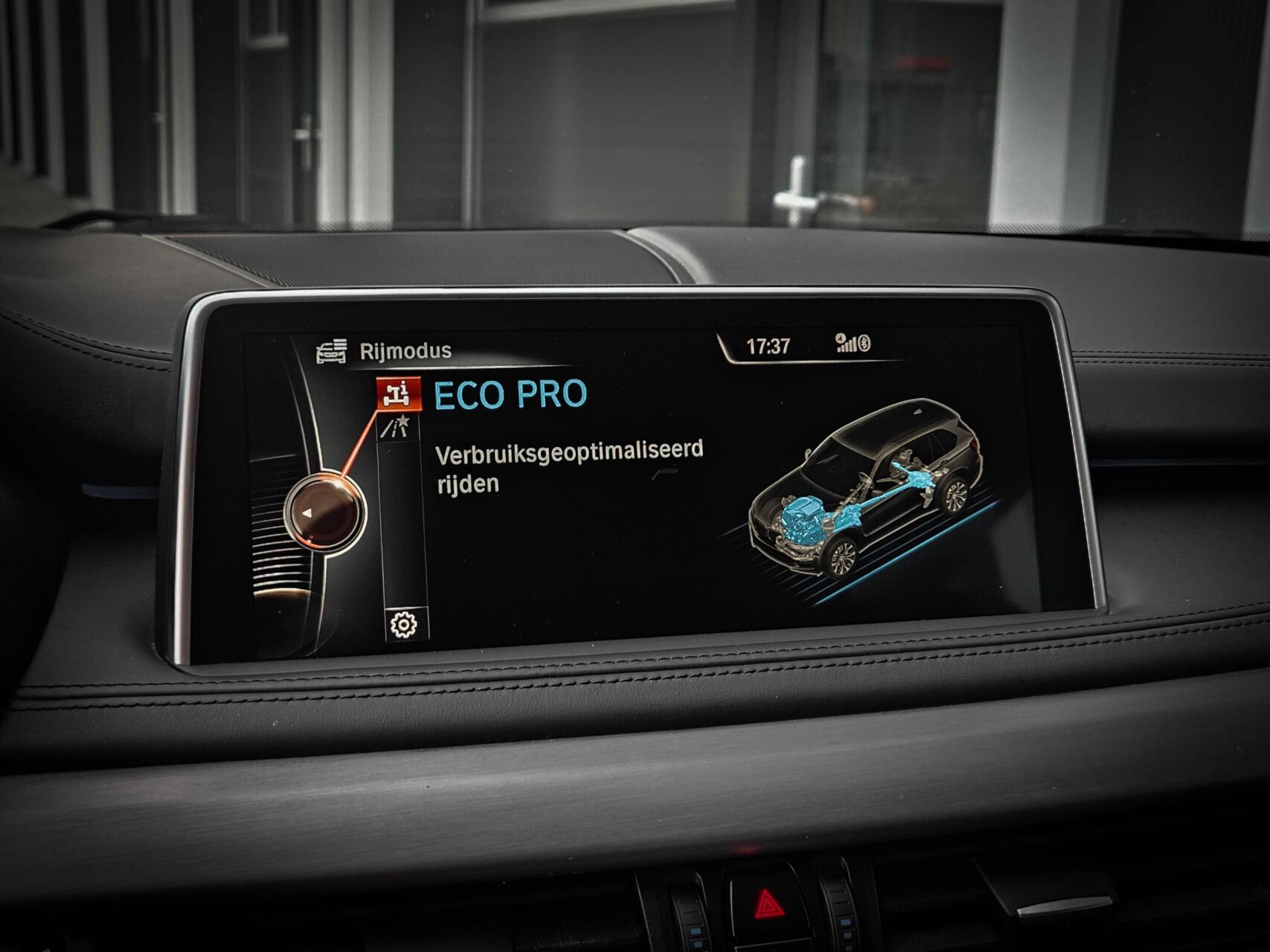 Foto van BMW X5 Xdrive40d