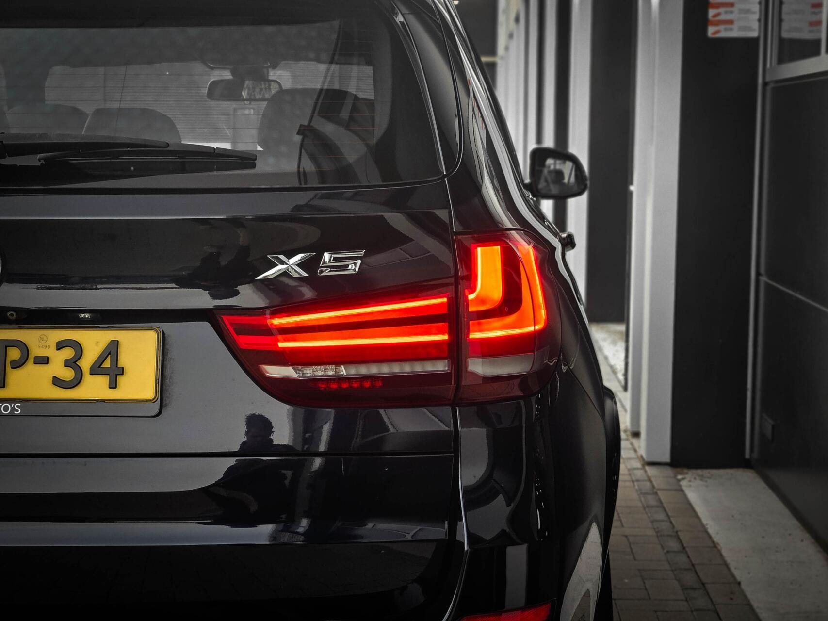 Foto van BMW X5 Xdrive40d