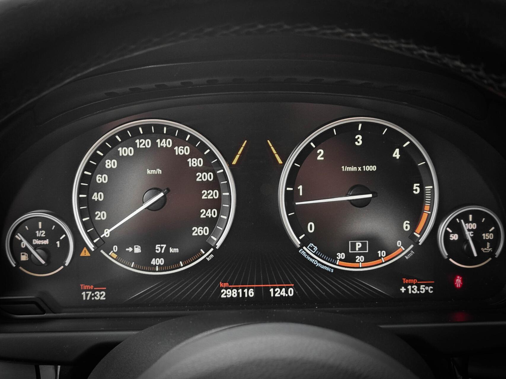 Foto van BMW X5 Xdrive40d