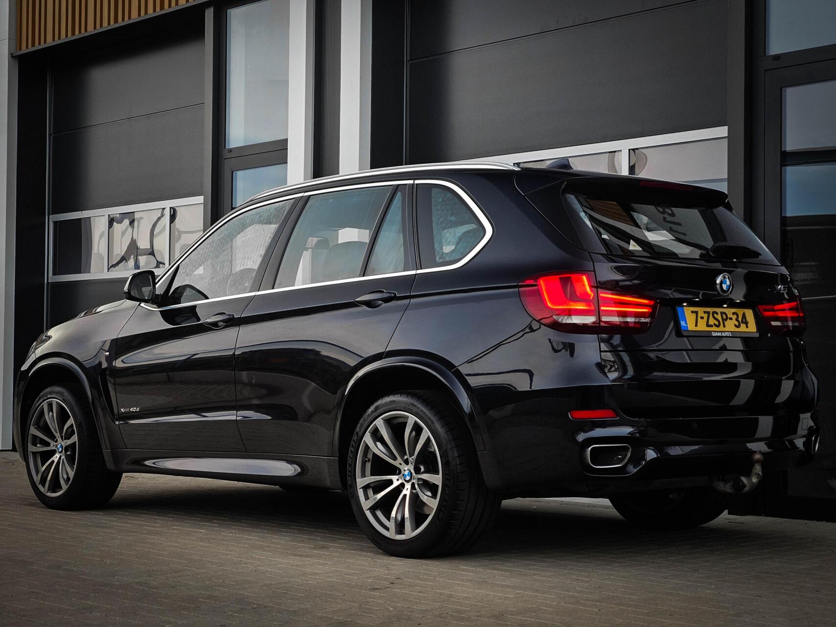 Foto van BMW X5 Xdrive40d