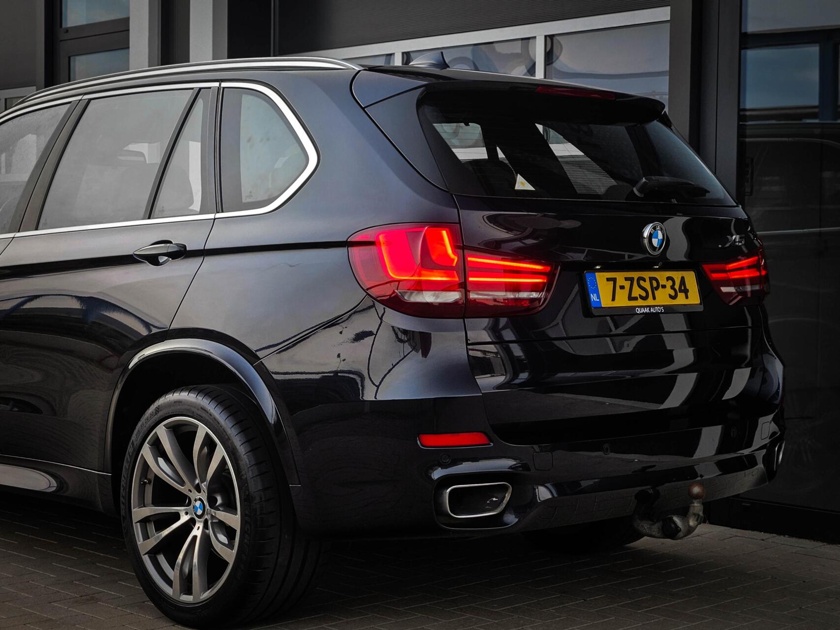 Foto van BMW X5 Xdrive40d