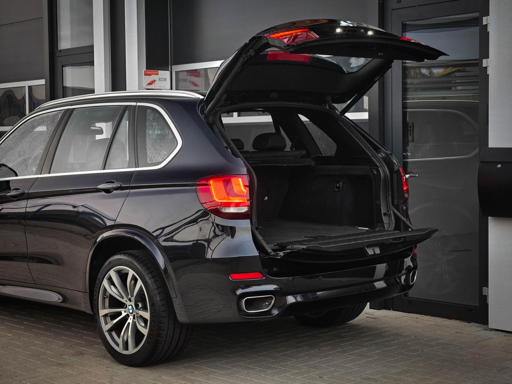 Foto van BMW X5 Xdrive40d