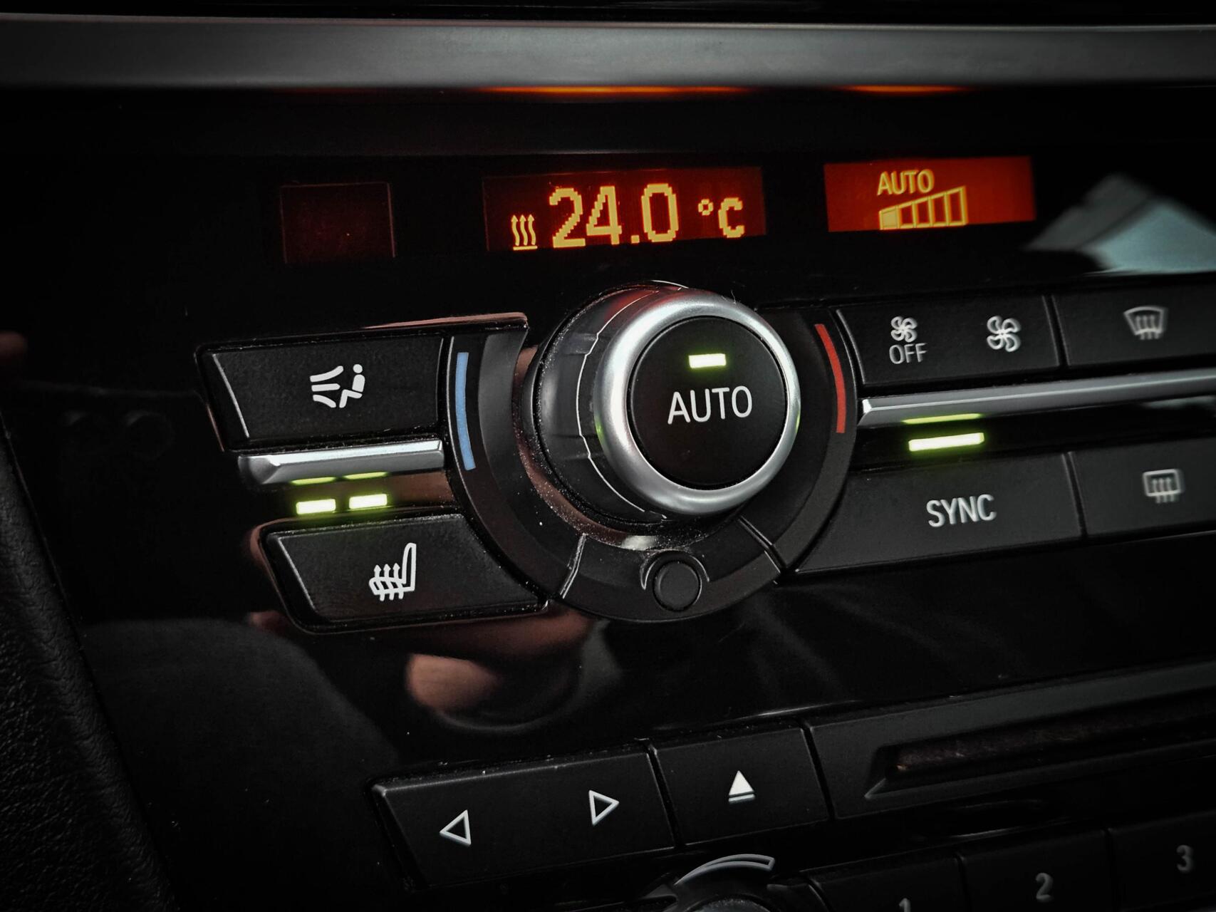 Foto van BMW X5 Xdrive40d
