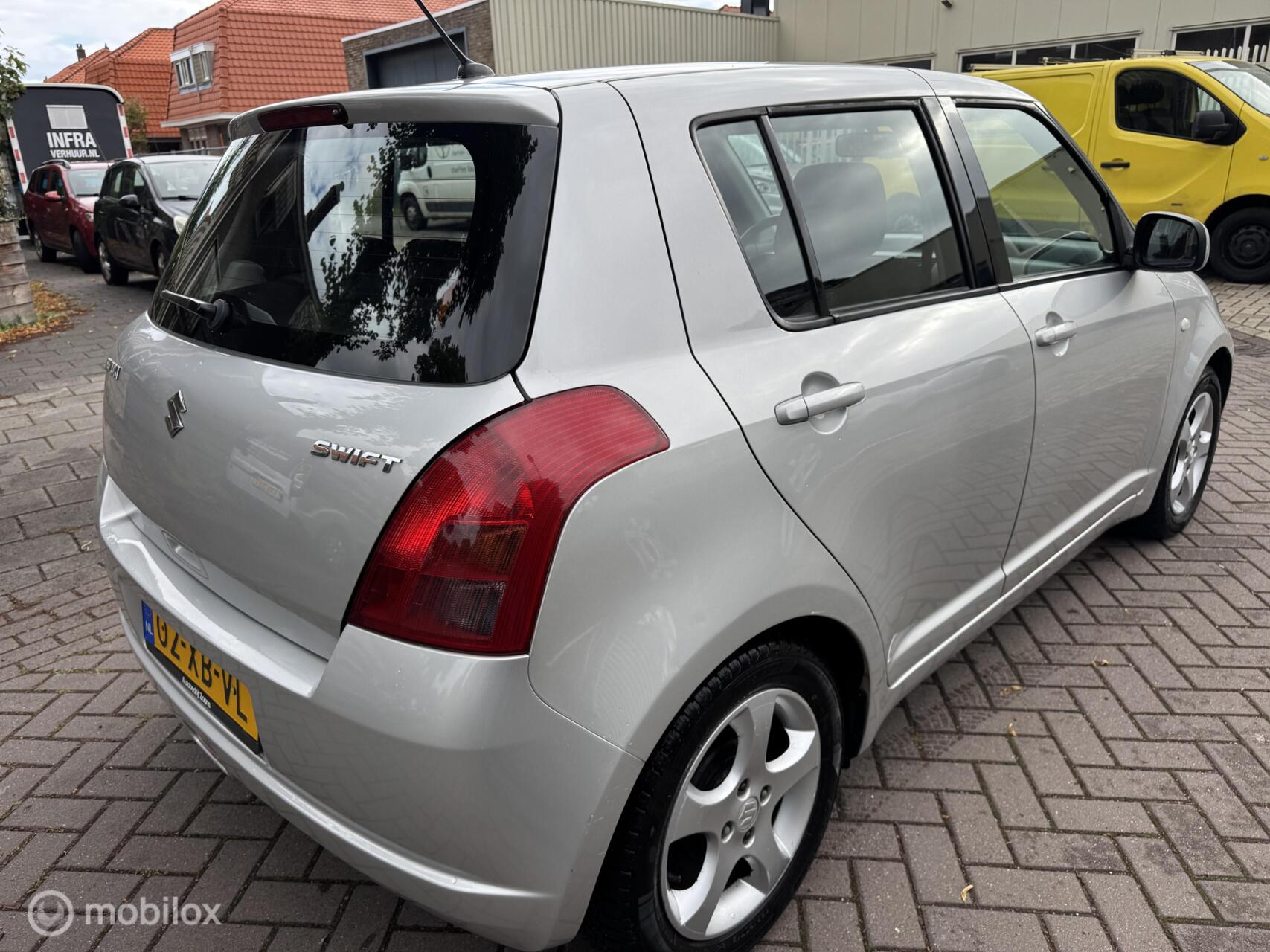 Foto van Suzuki Swift