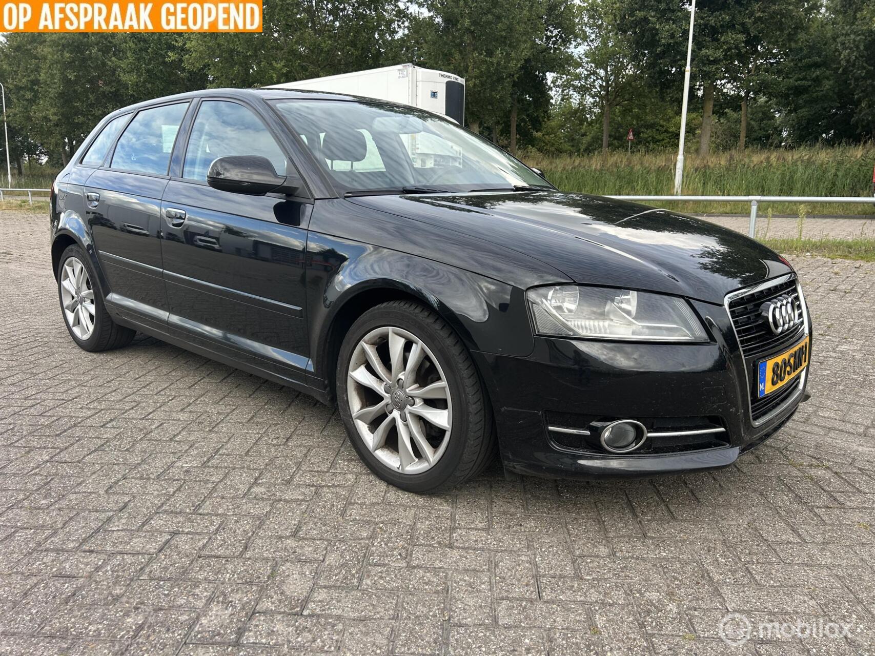 Audi Audi A3 2.0 TDI 140pk ECC/PDC/NAP 2011 - voorkant