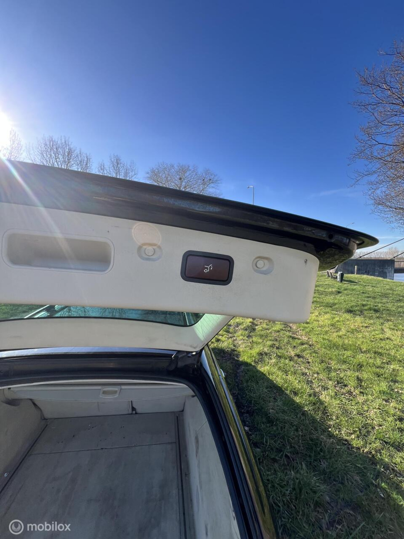Foto van Mercedes-Benz E 500