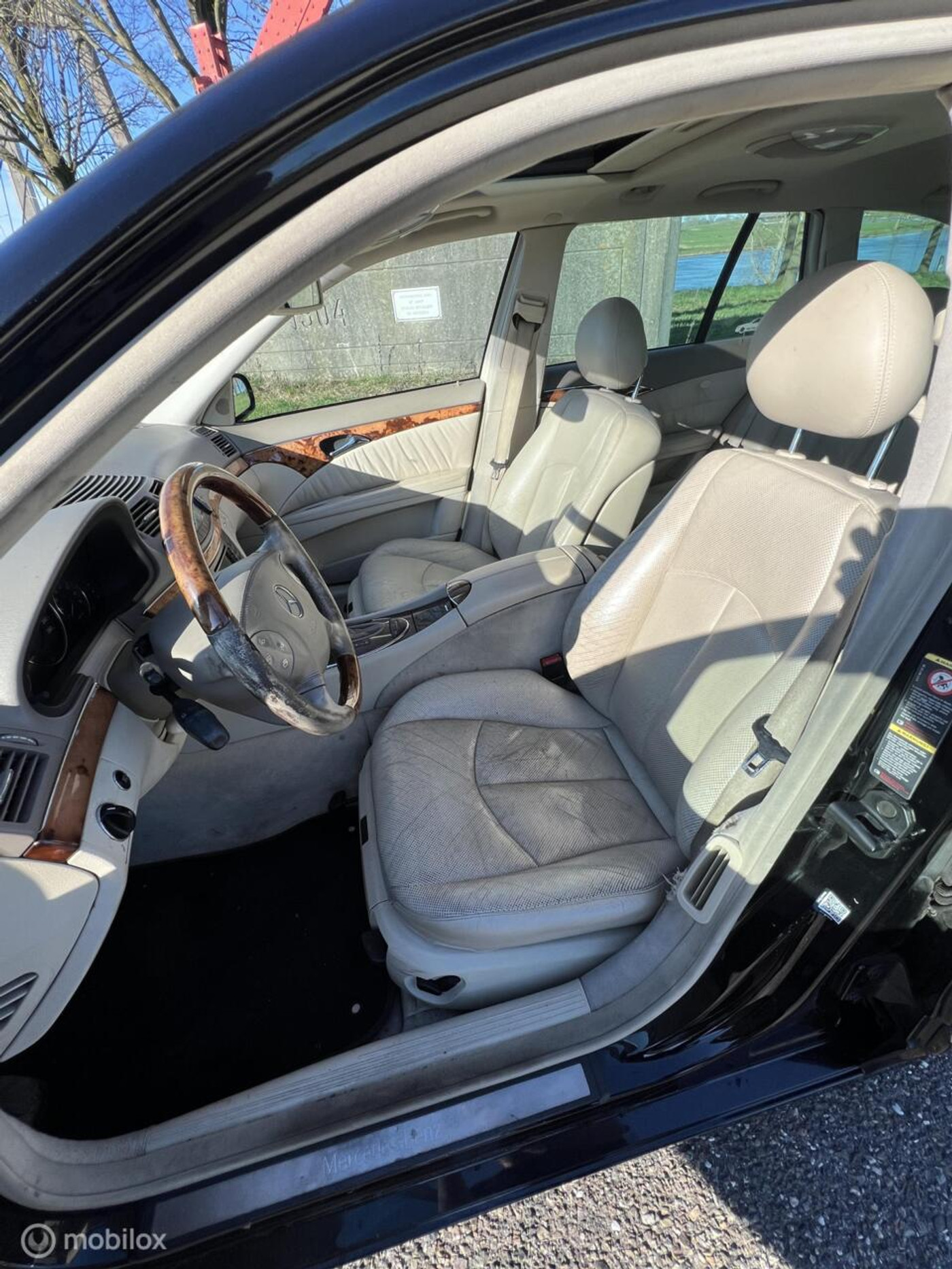 Foto van Mercedes-Benz E 500