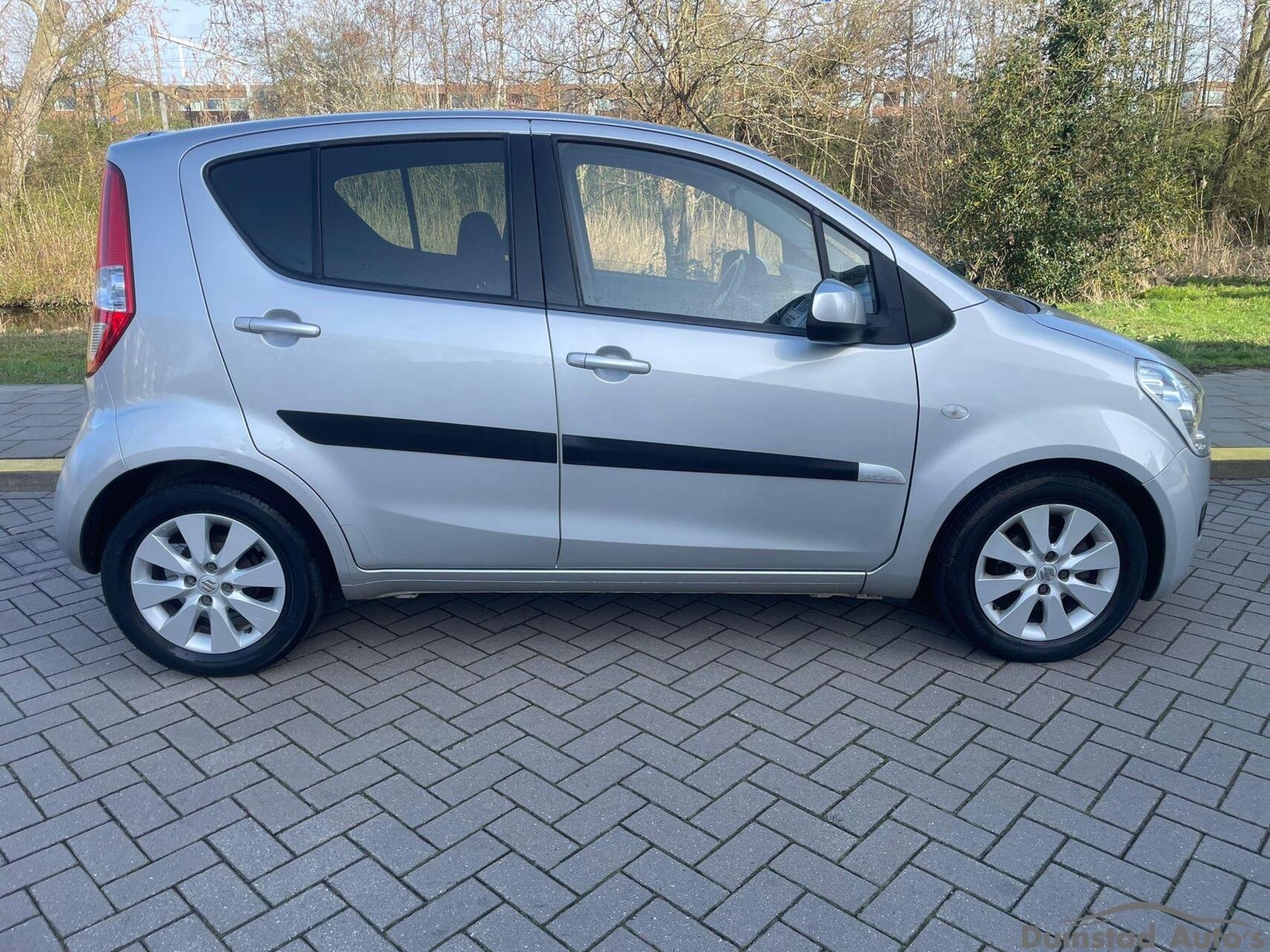 Foto van Suzuki Splash