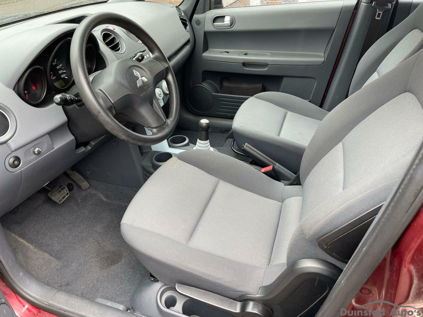 Foto van Mitsubishi Colt