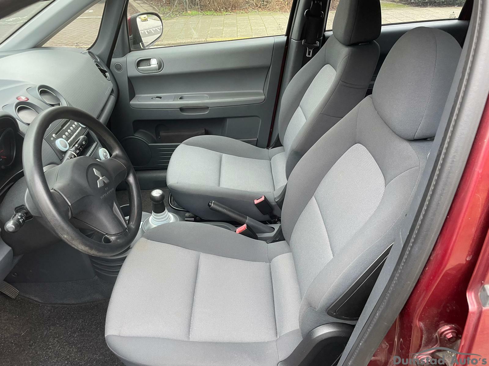 Foto van Mitsubishi Colt