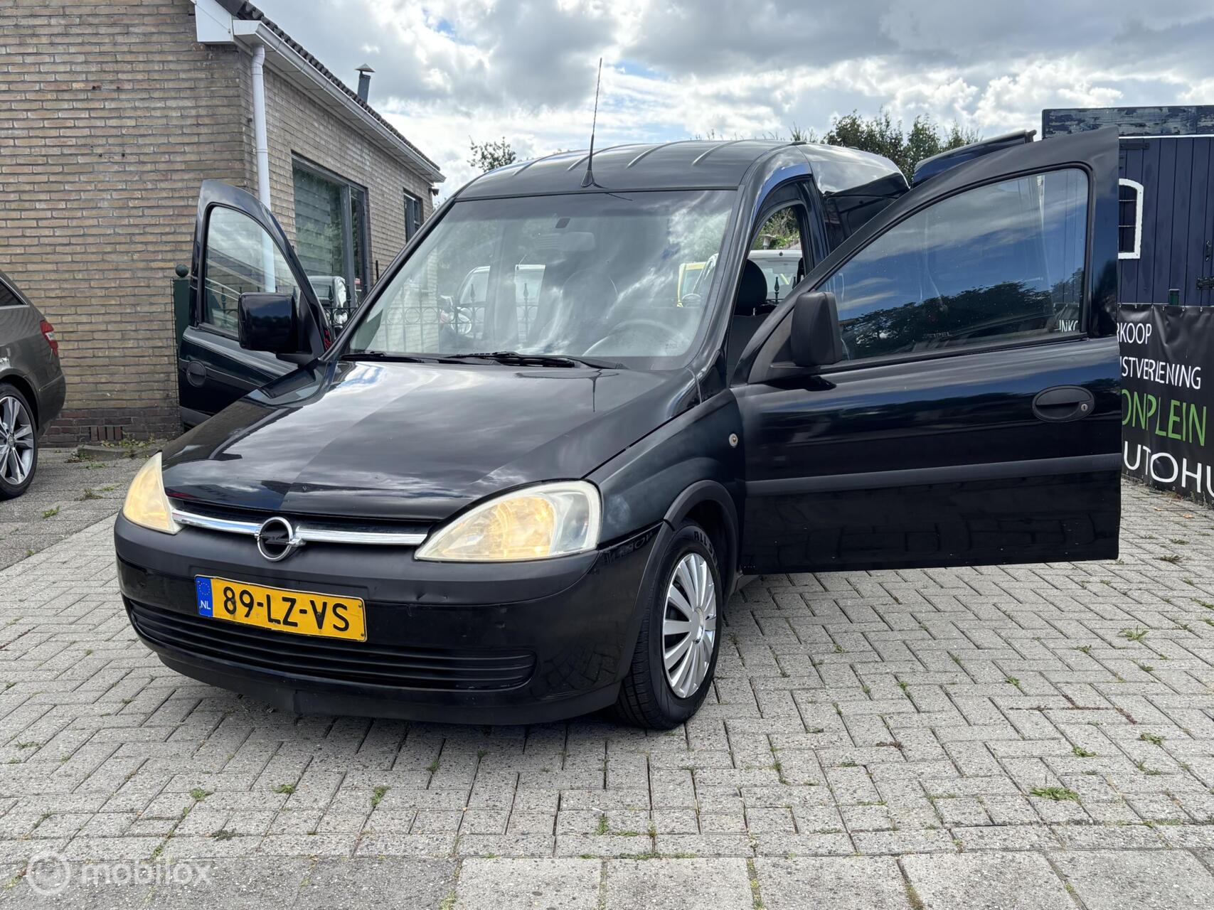 Foto van Opel Combo-c