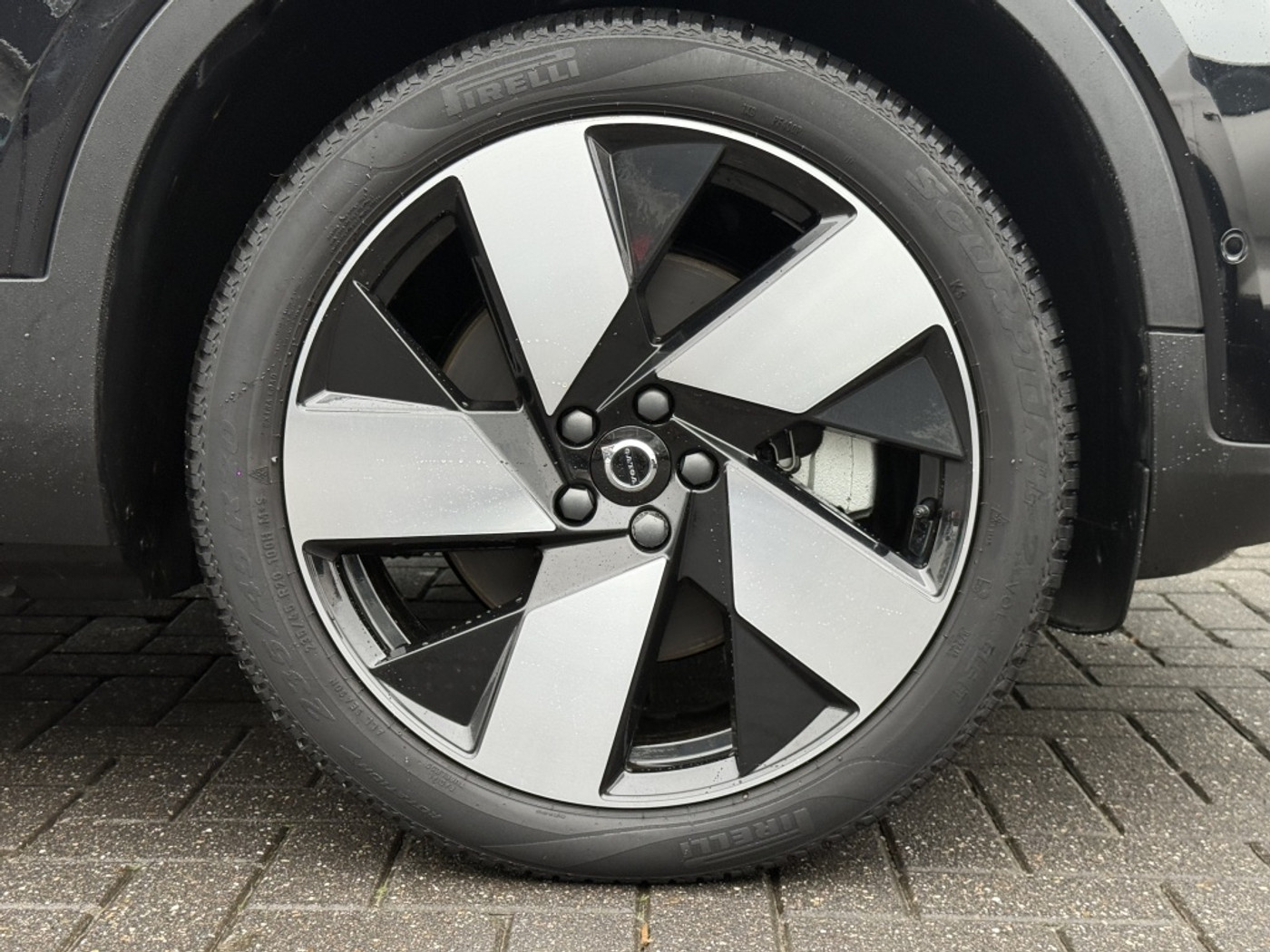 Foto van Volvo C40