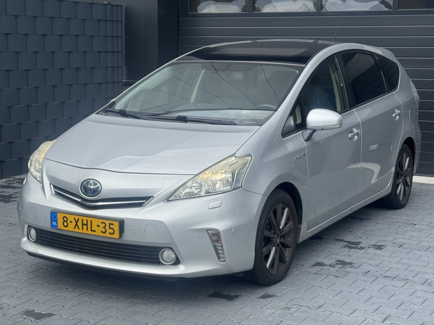 Toyota Toyota Prius Plus 1.8 Hybrid Dynamic Business *NAVI/CAMERA 2014 - voorkant