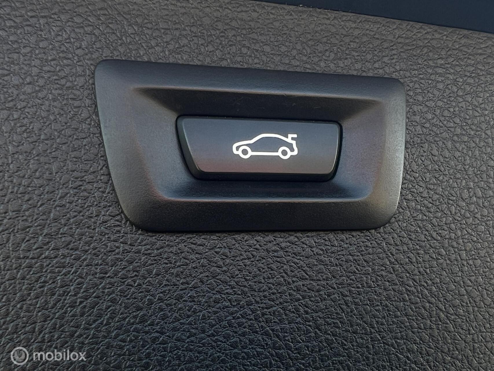 Foto van BMW 320i