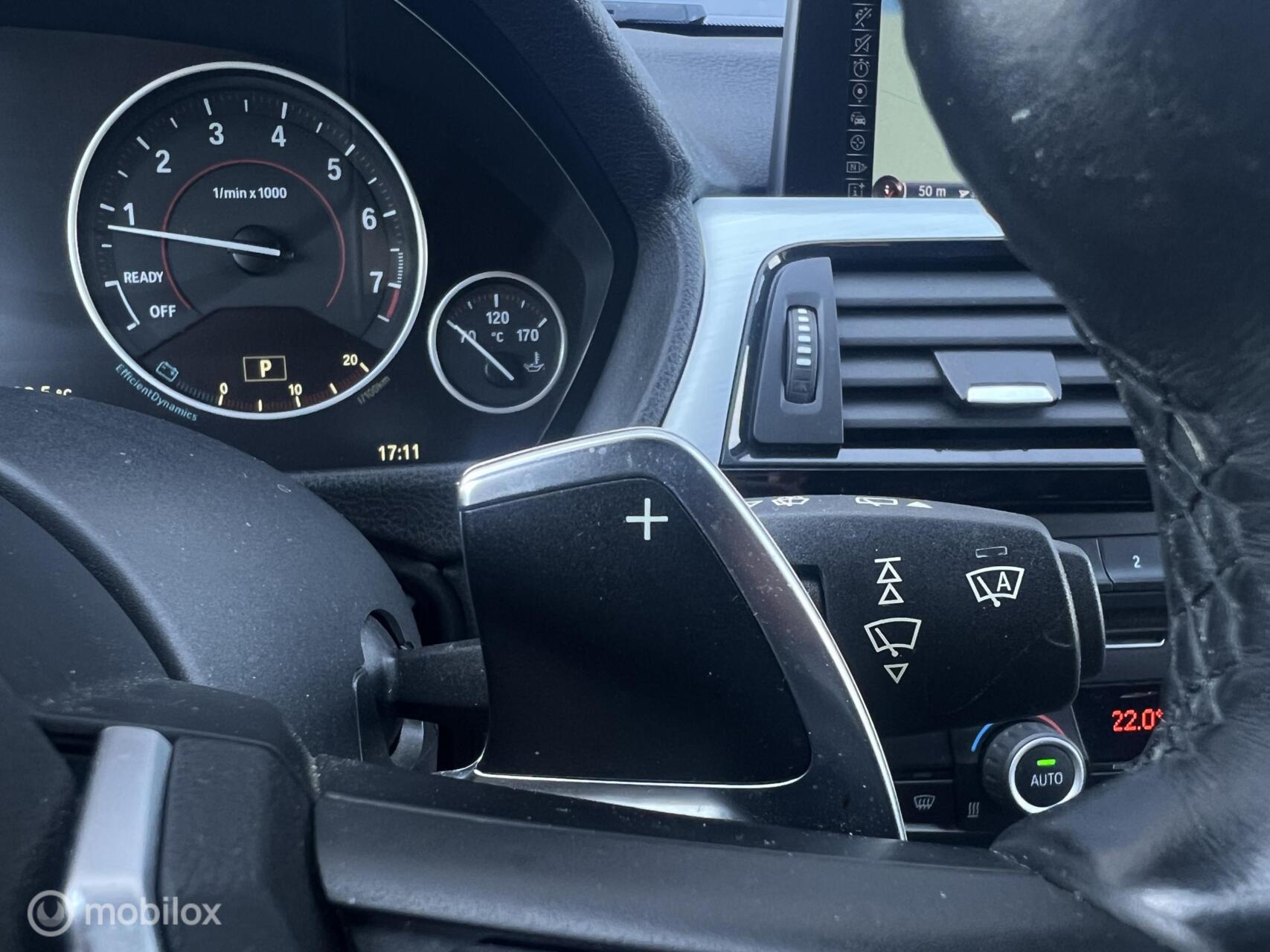 Foto van BMW 320i