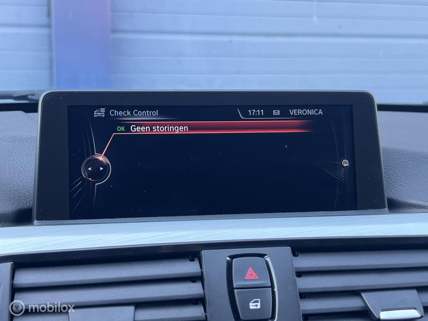 Foto van BMW 320i