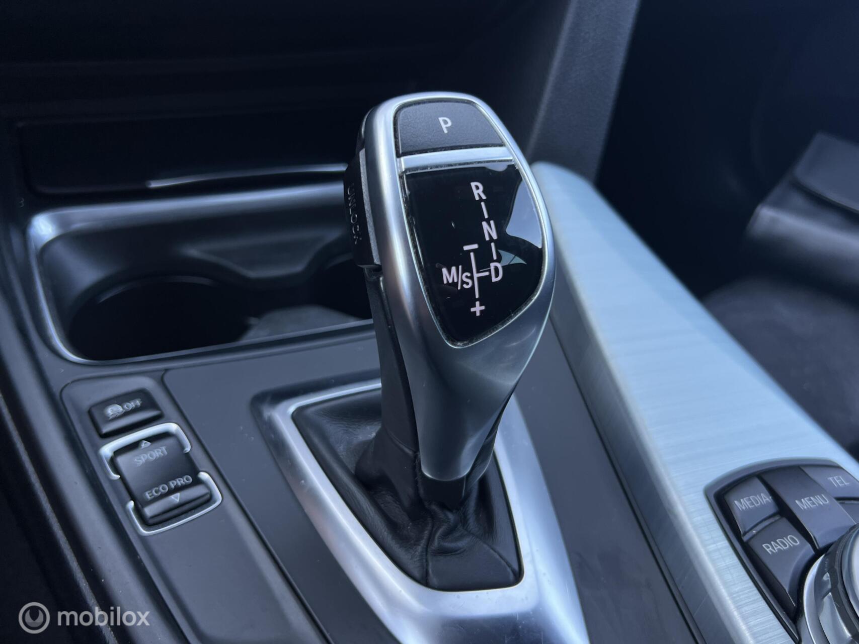 Foto van BMW 320i