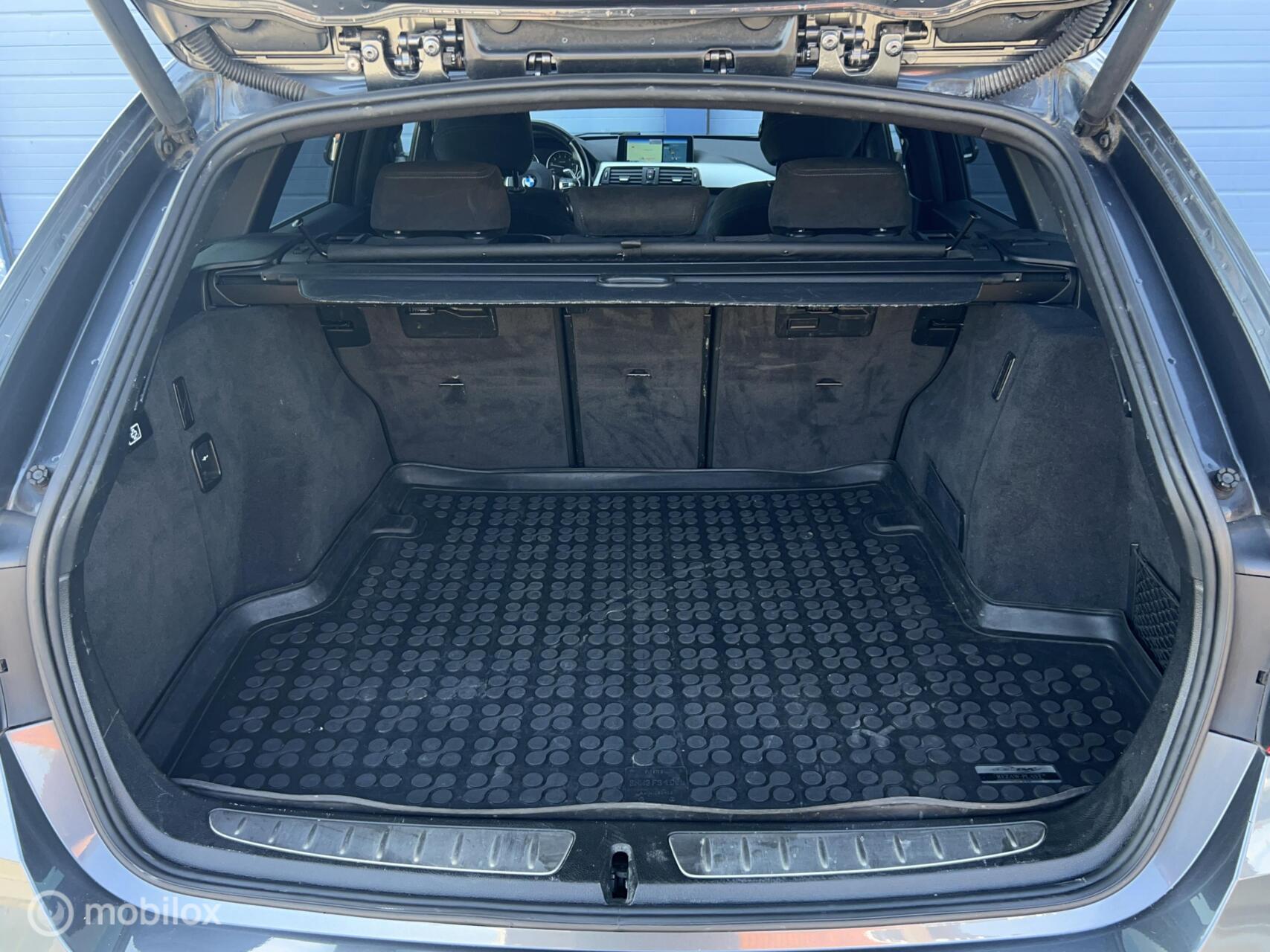 Foto van BMW 320i