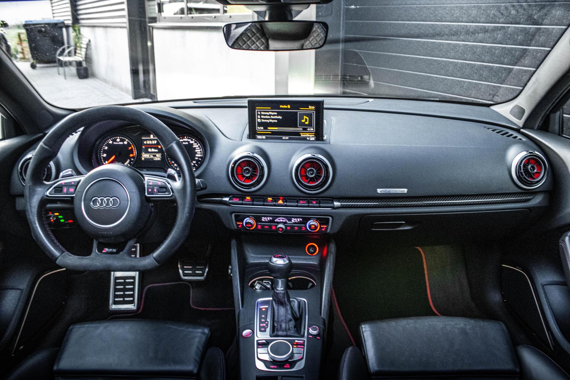 Foto van Audi RS 3 Sportback