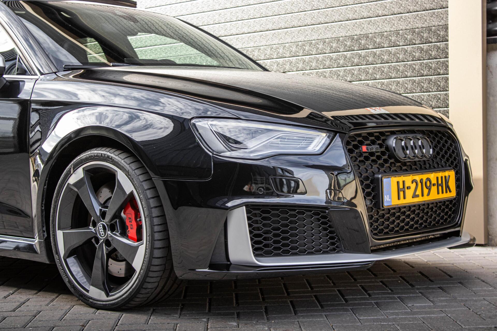 Foto van Audi RS 3 Sportback
