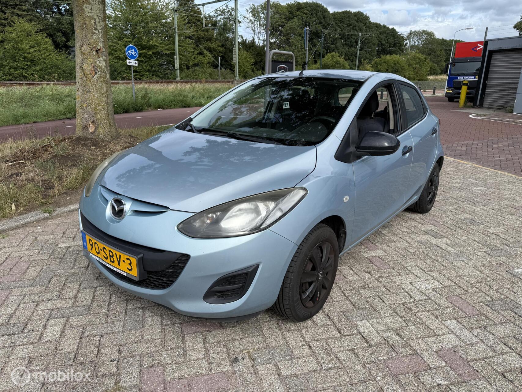 Mazda Mazda 2 1.3 BIFUEL Cool 187.000 KM Ijskoude Airco 2011 - voorkant
