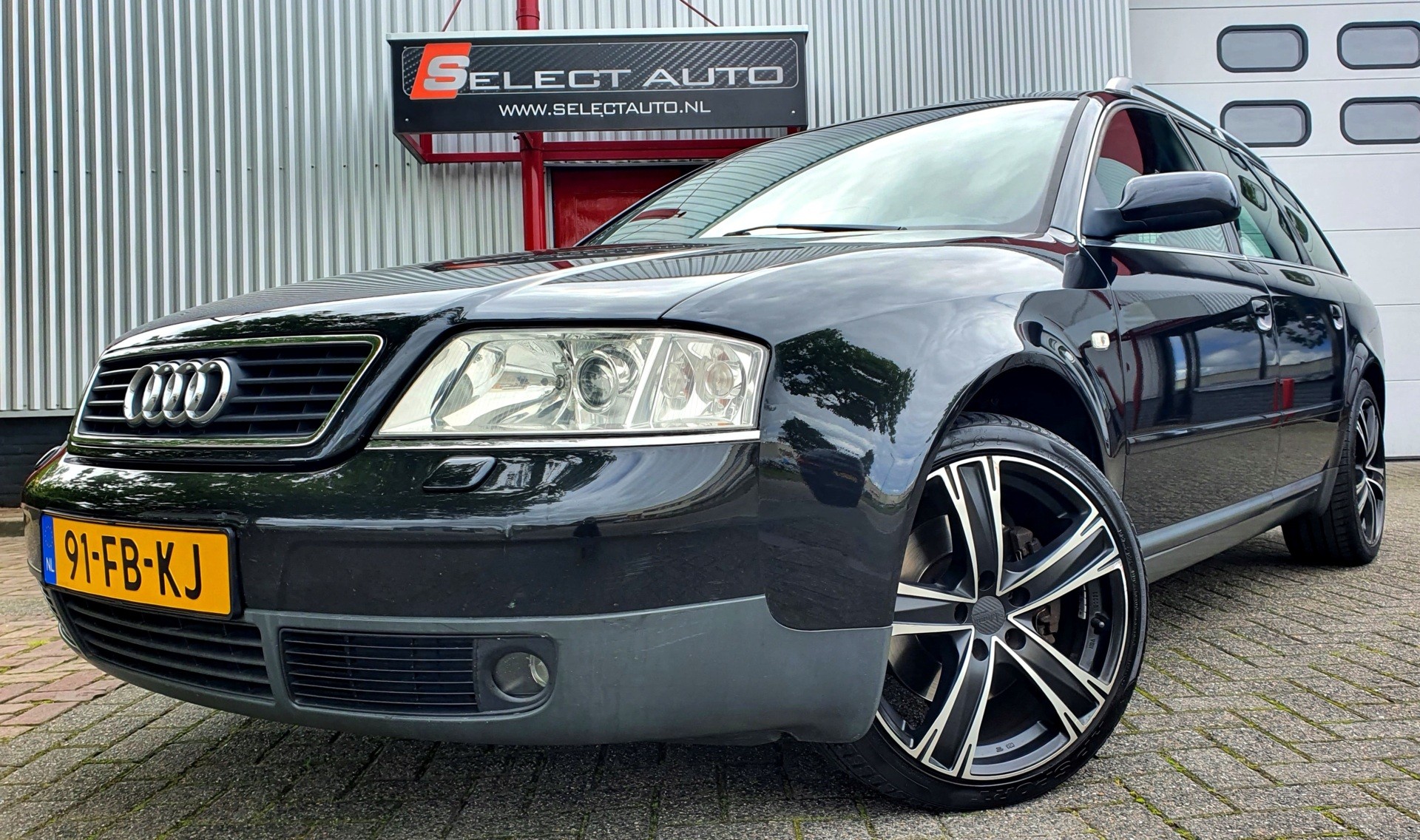 Audi Audi A6 2.4 5V Advance Automaat *Xenon*Climate*18''LMV 2000 - voorkant