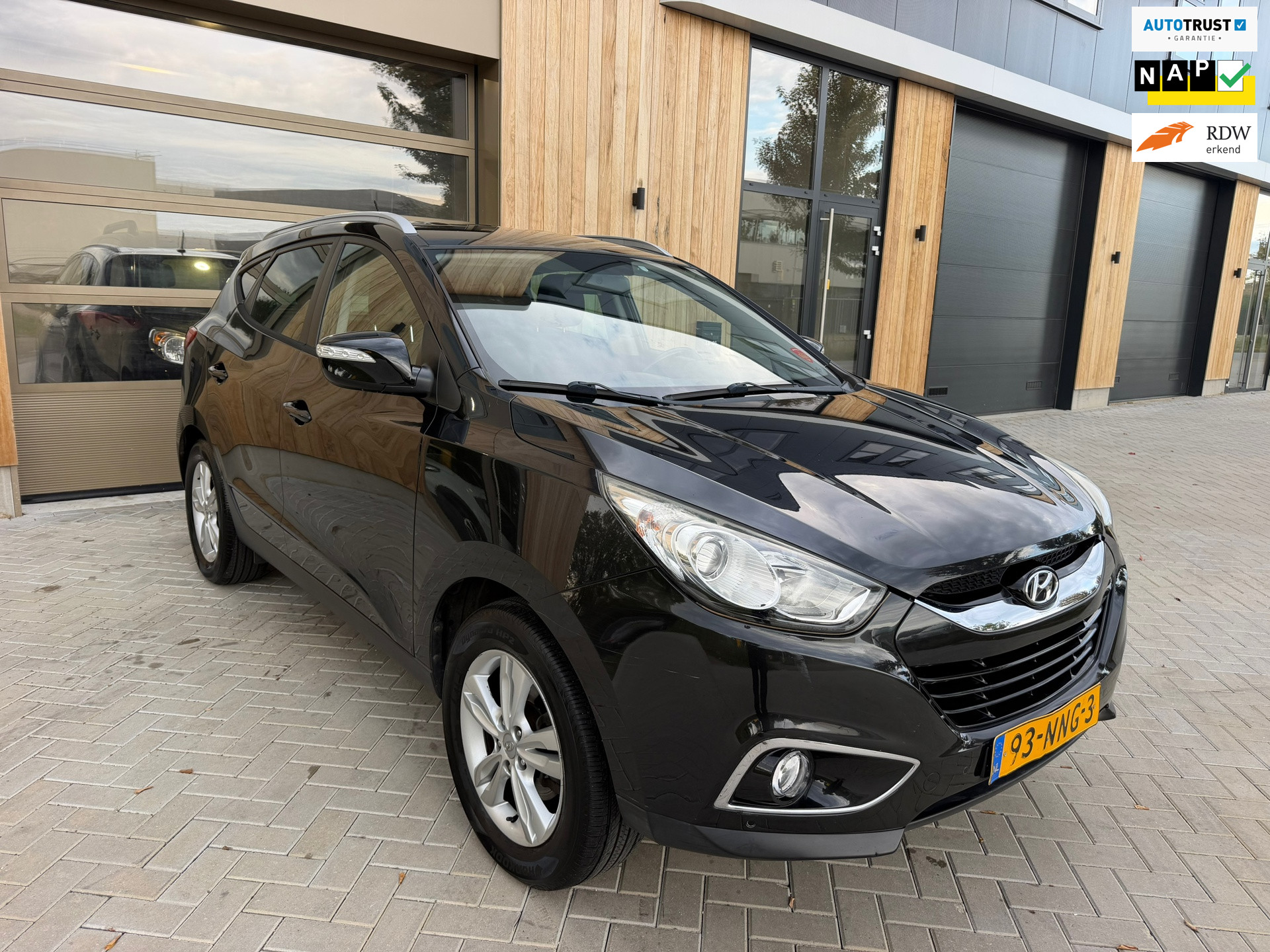 Hyundai Ix35 2.0i Business Edition 5drs| parkeersensoren| Clima|Cruise controle|Navi|trekhaak|Nieuwe APK 2010 - voorkant