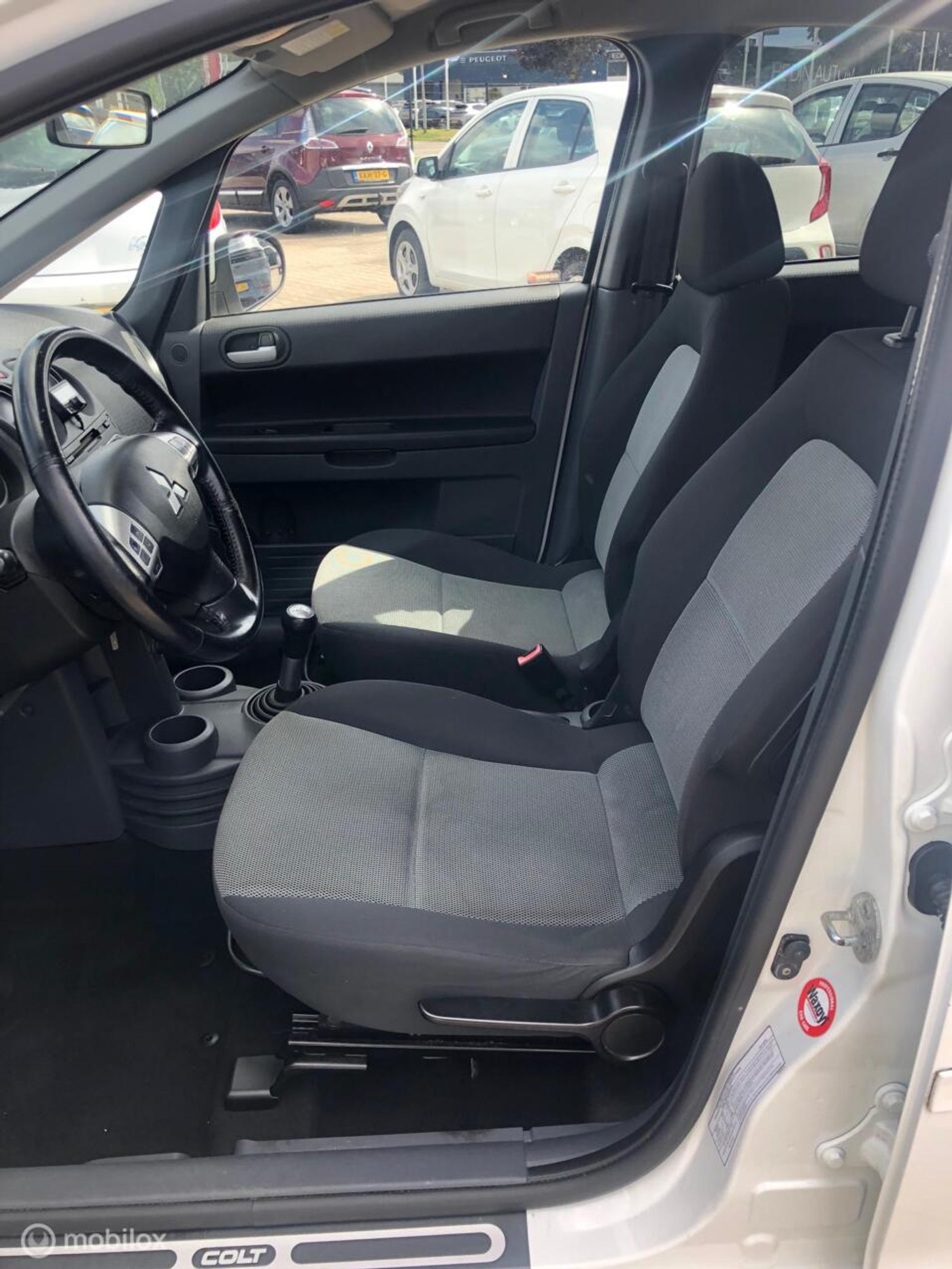 Foto van Mitsubishi Mitsubishi Colt