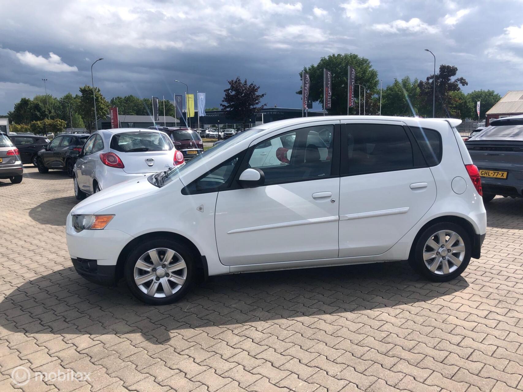 Foto van Mitsubishi Mitsubishi Colt