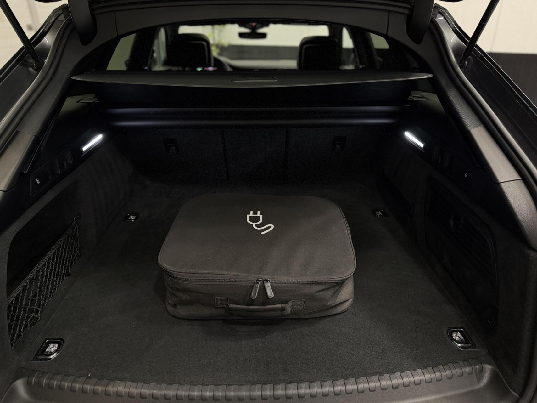 Foto van Audi A6 Avant 55 TFSI E
