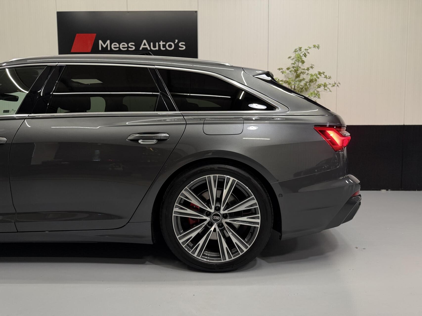 Foto van Audi A6 Avant 55 TFSI E