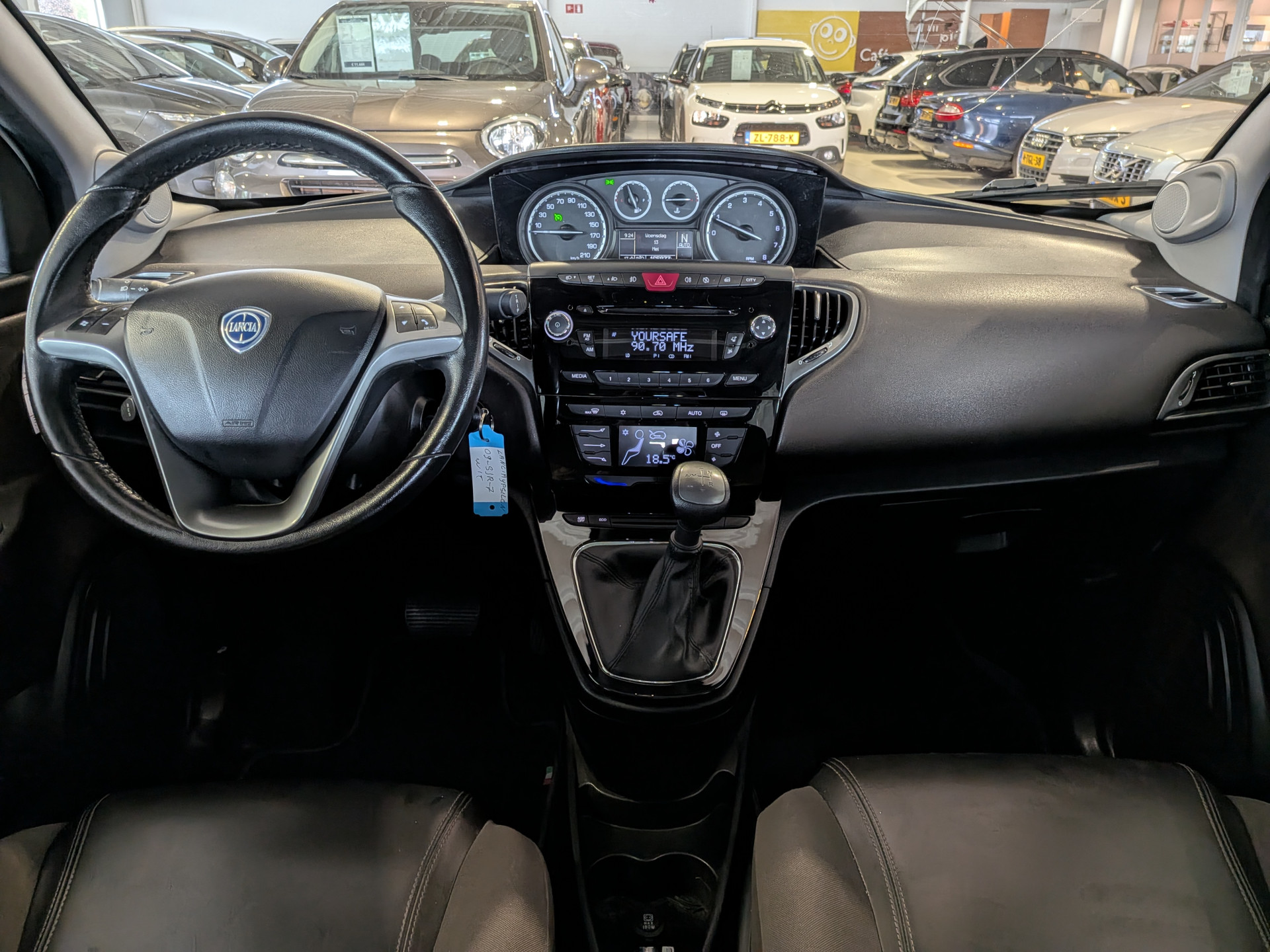 Foto van Lancia Ypsilon