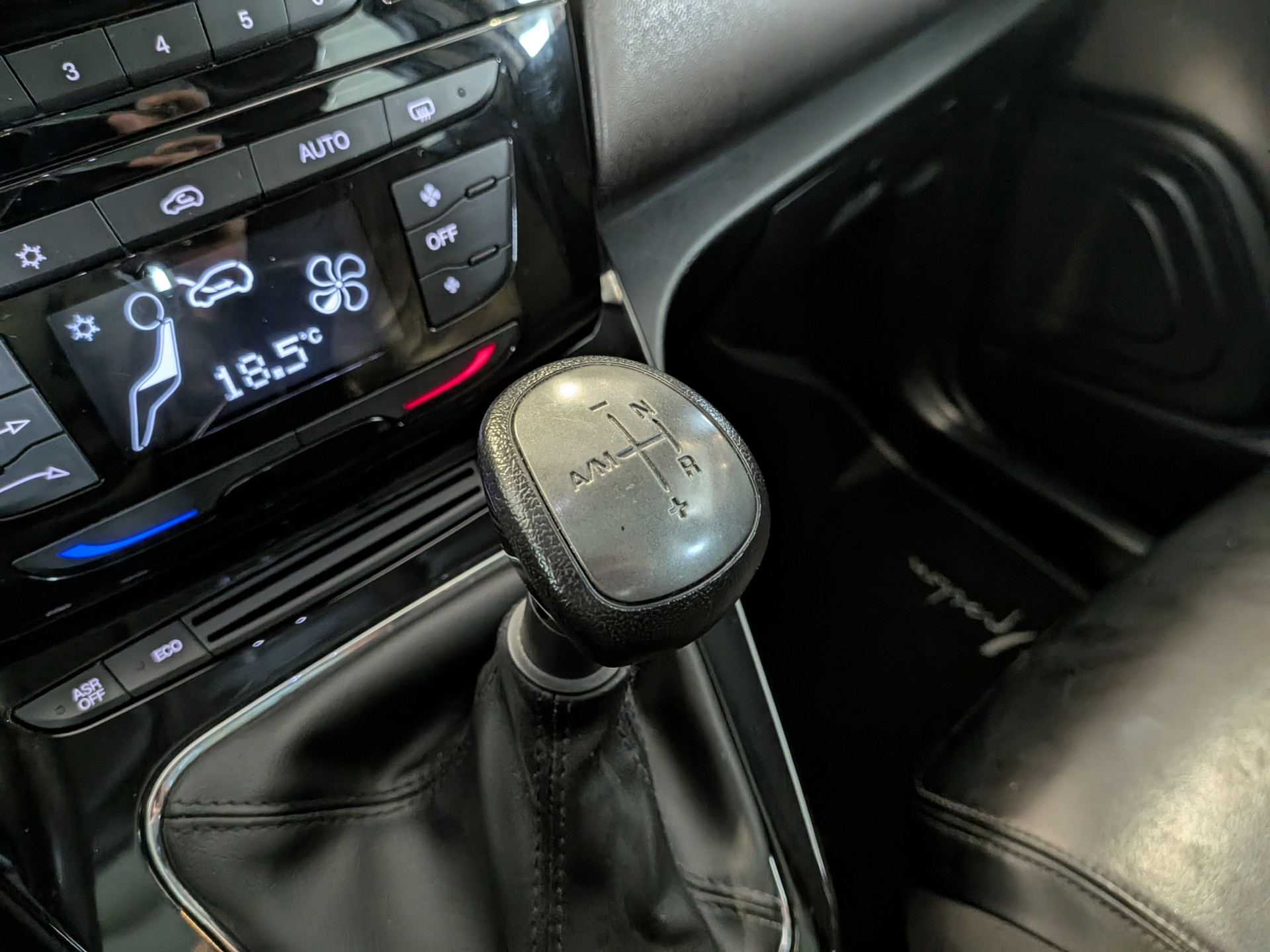 Foto van Lancia Ypsilon