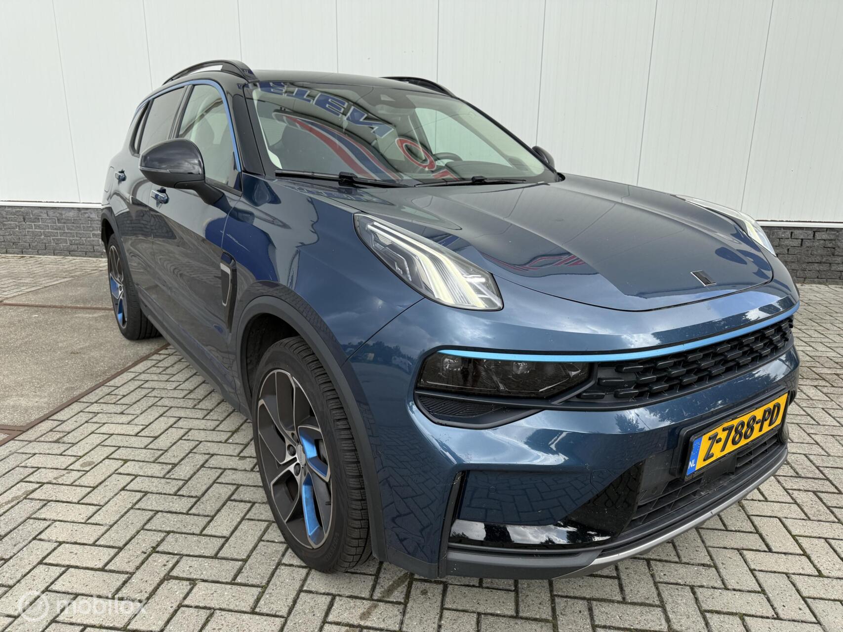 Foto van Lynk&co LYNK & Co 01