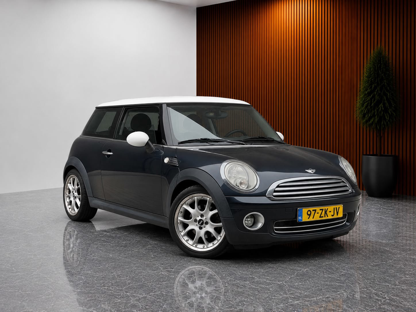 Mini Mini Cooper 1.6 Cooper Chili NW APK, NW Koppeling 2008 - voorkant