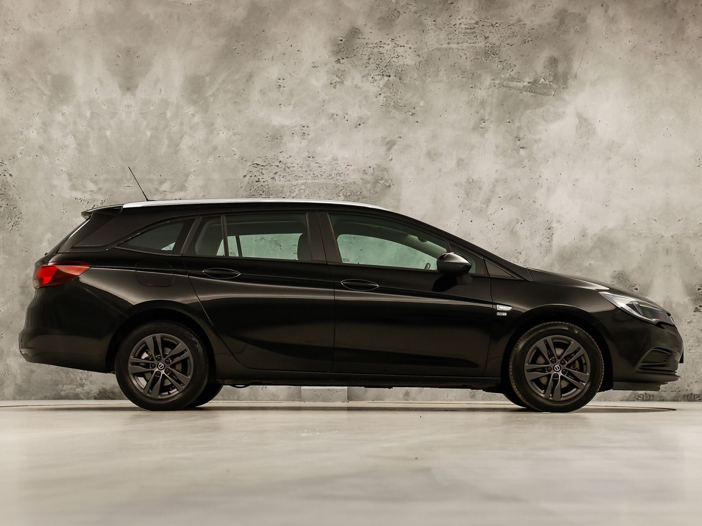 Foto van Opel Astra Sports Tourer