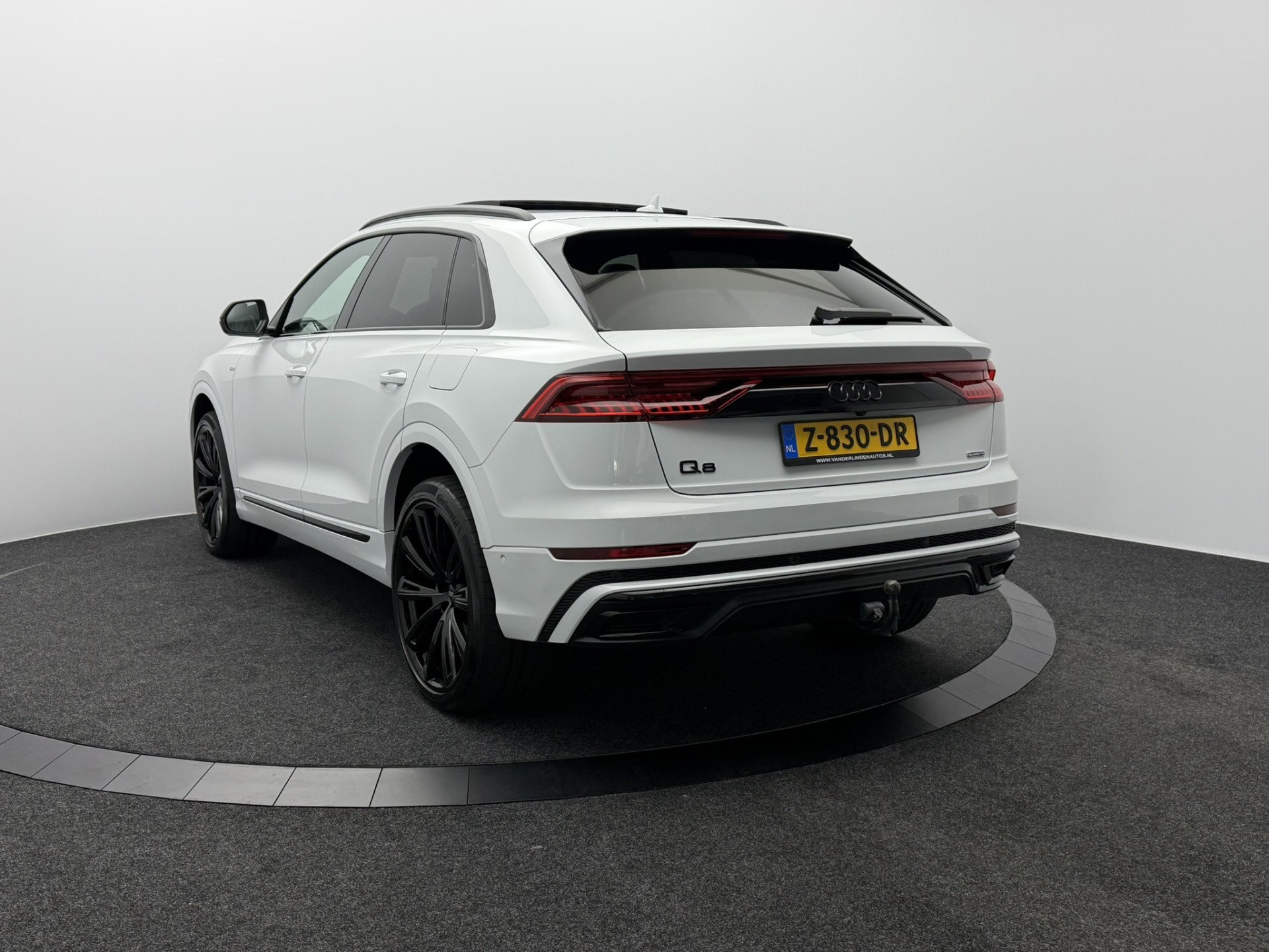 Foto van Audi Q8 60 TFSI E