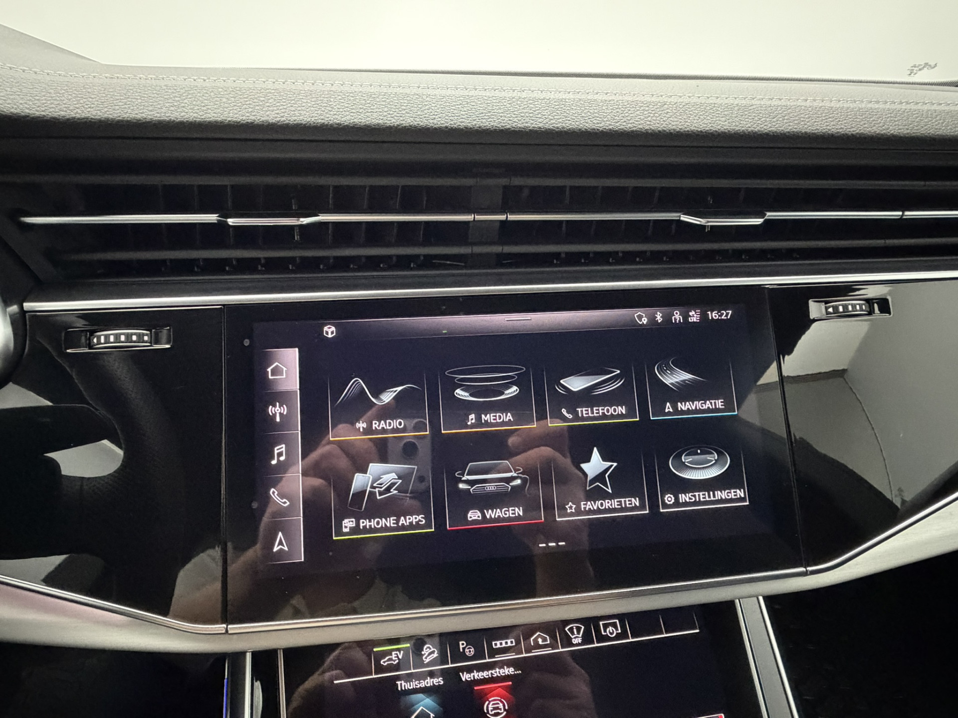 Foto van Audi Q8 60 TFSI E