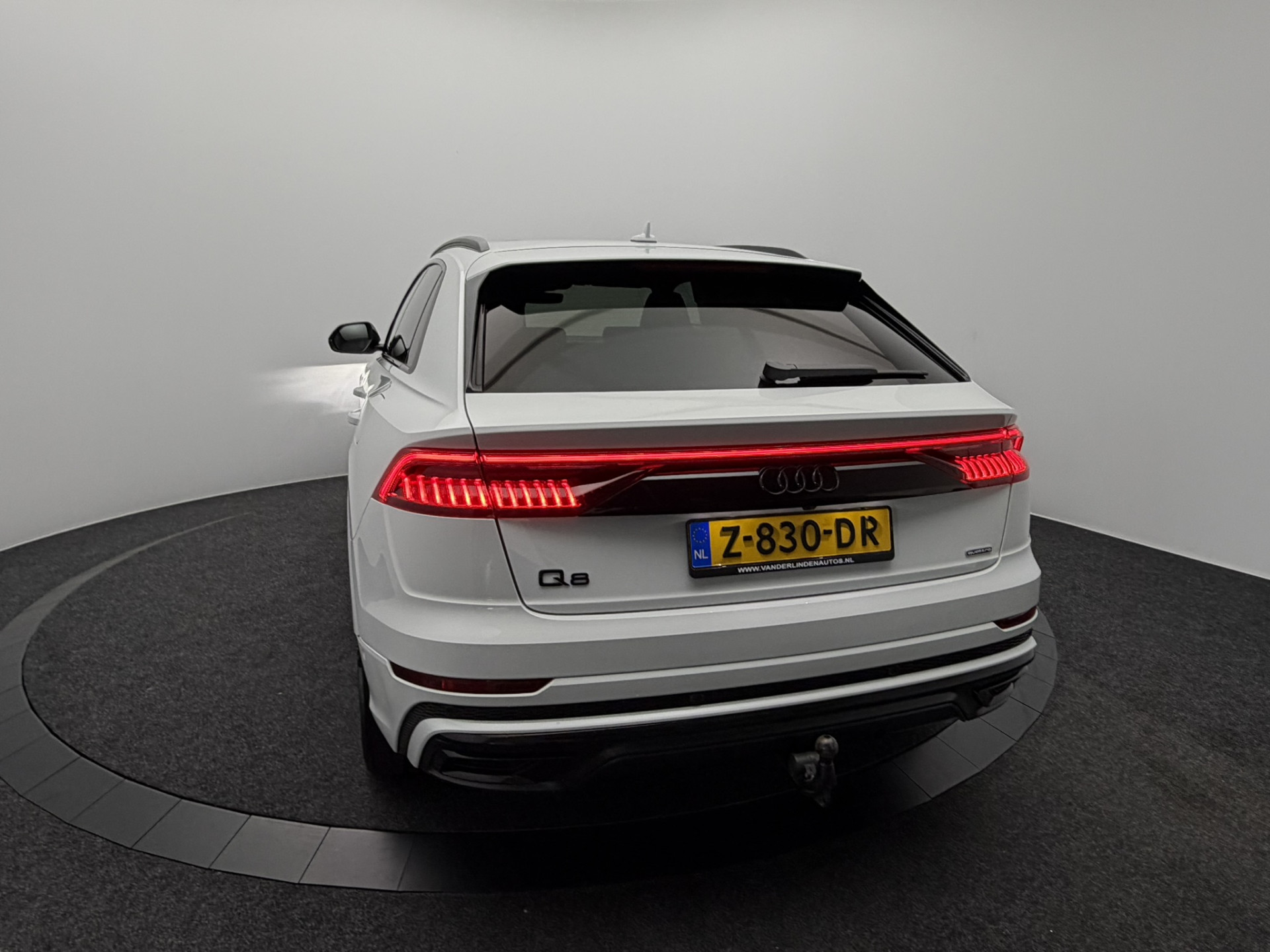 Foto van Audi Q8 60 TFSI E