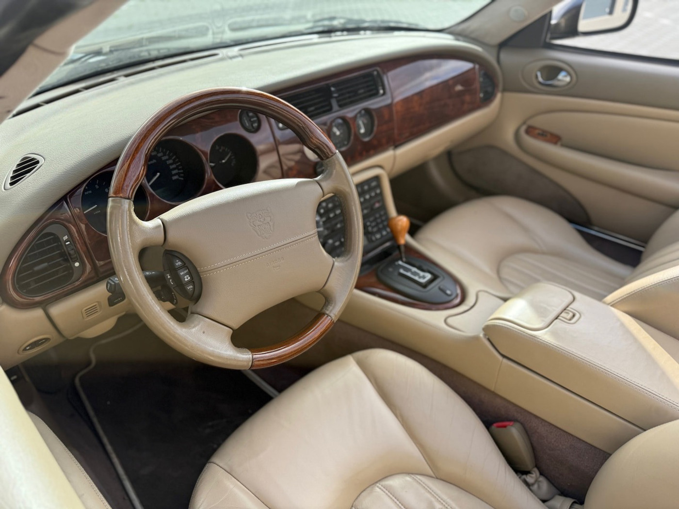 Foto van Jaguar Xk8